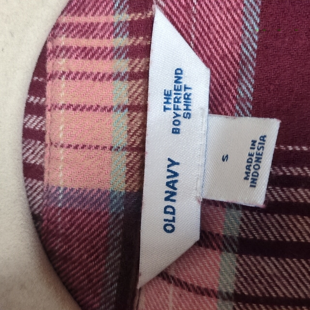 Old Navy Women's Pink & Maroon Plaid Boyfriend Shirt Size S - Picture 4 of 7